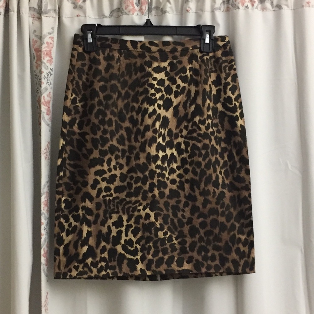 3/$25 Michael Kors Animal Print Pencil Skirt 2